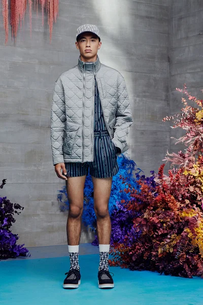 Look 15